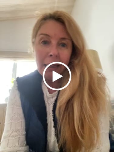 Customer video review of Botanical Extract Honey (sub)