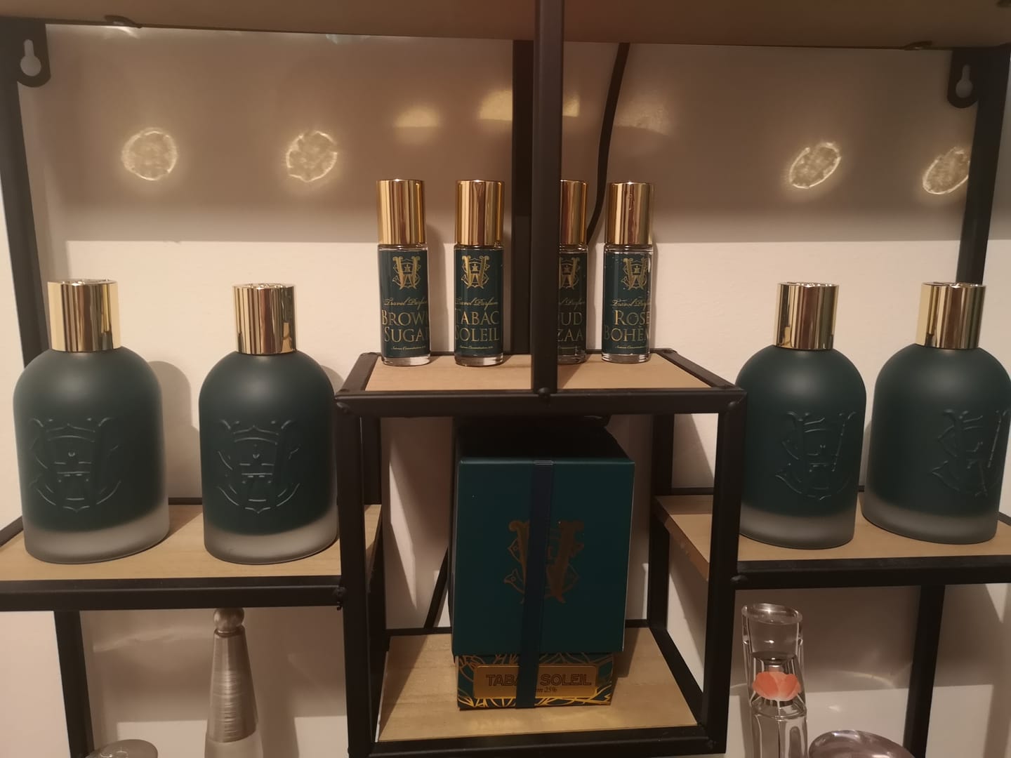 Customer photo review of Tabac Soleil