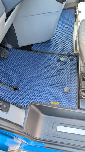 Customer photo review of Fußmatten für Van - Komplettset