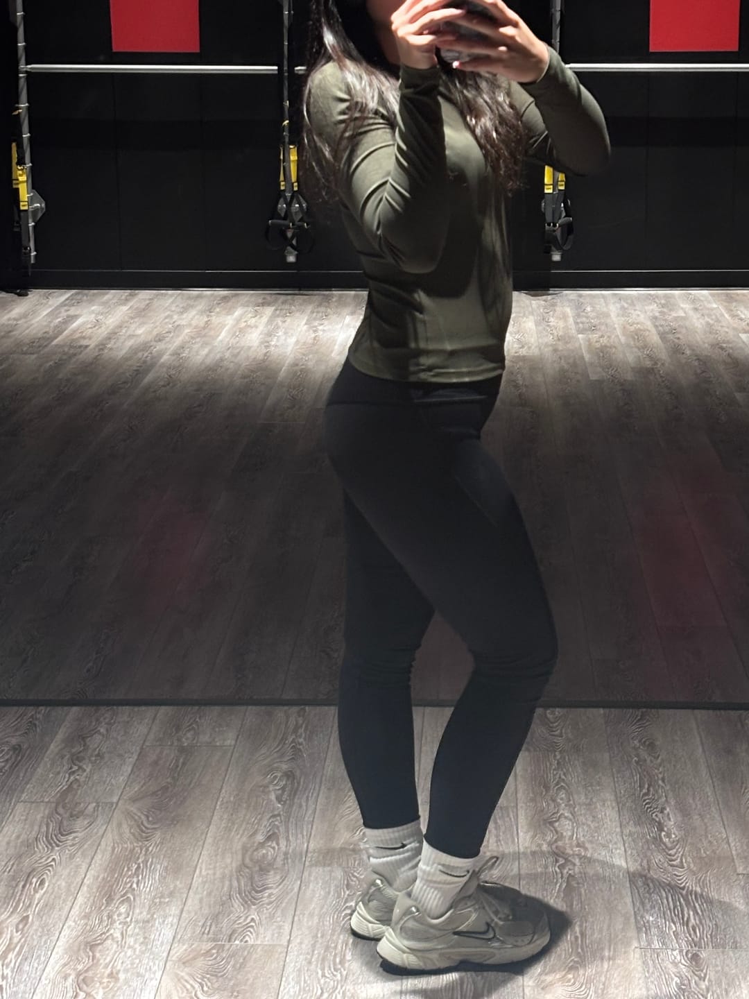 Customer photo review of W264 Legacy Flow Leggings