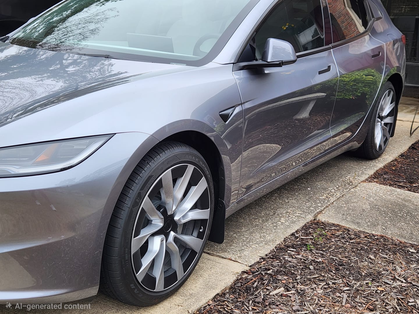 Customer photo review of TPARTS Mud Flaps Splash Guards for Tesla Model 3 （Set of 4)