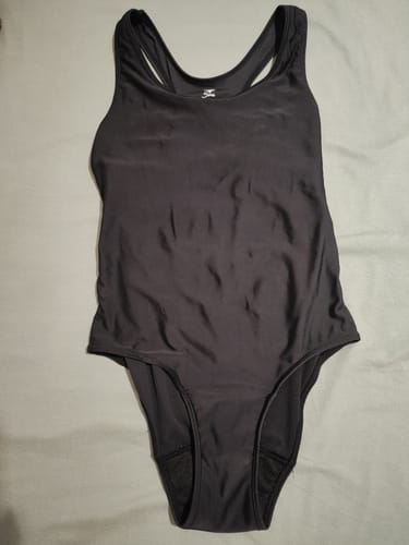 Customer photo review of Maillot menstruel de natation ado - Lola | Sorio®