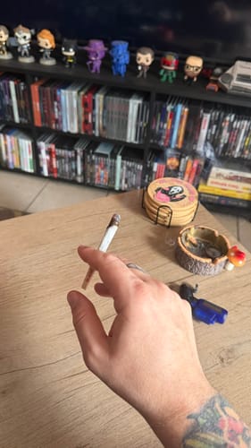 Customer photo review of GRAPE BUBBLEGUM 2G PRE-ROLL 10CT