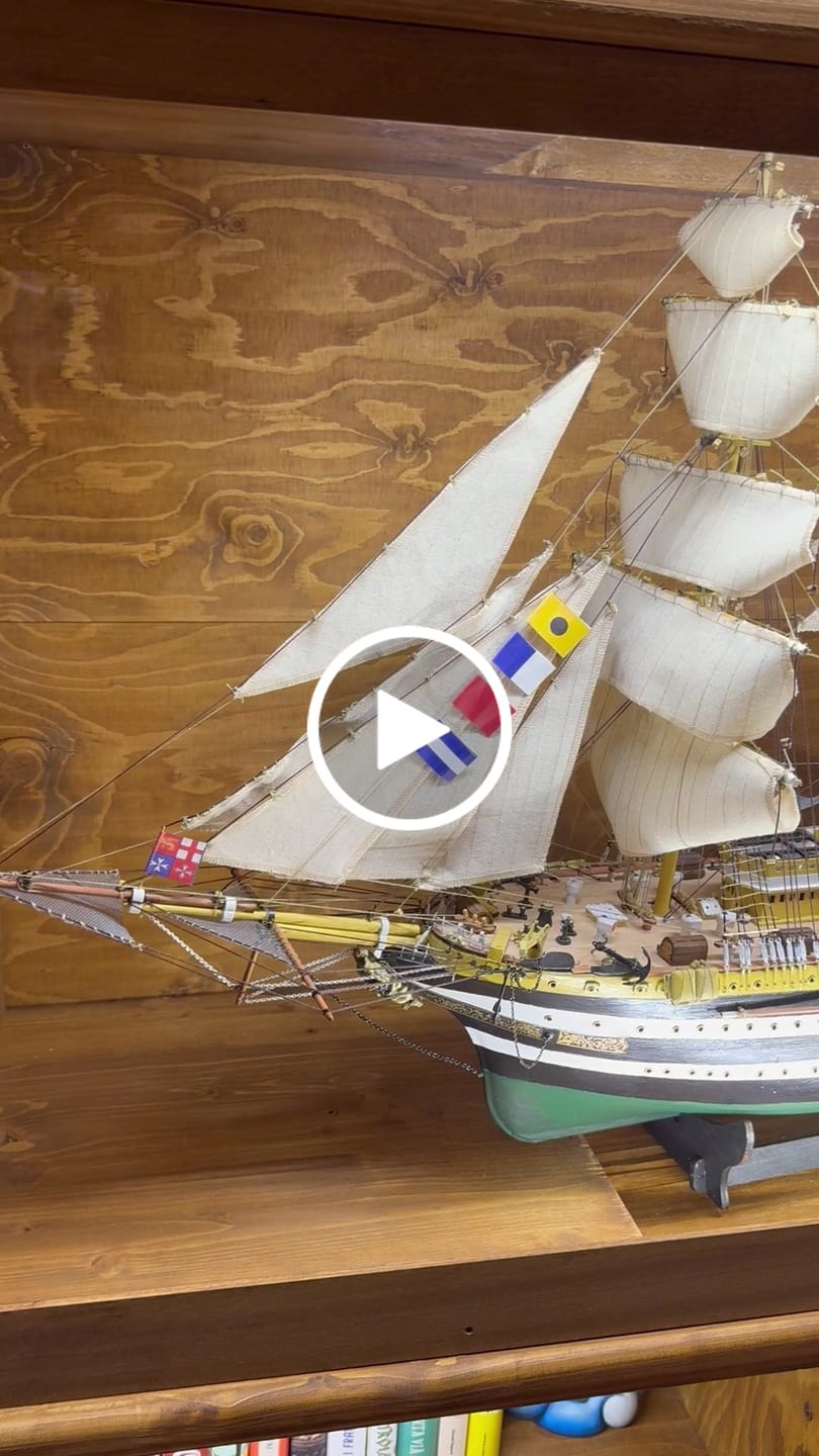 Customer video review of Maqueta Barco Amerigo Vespucci