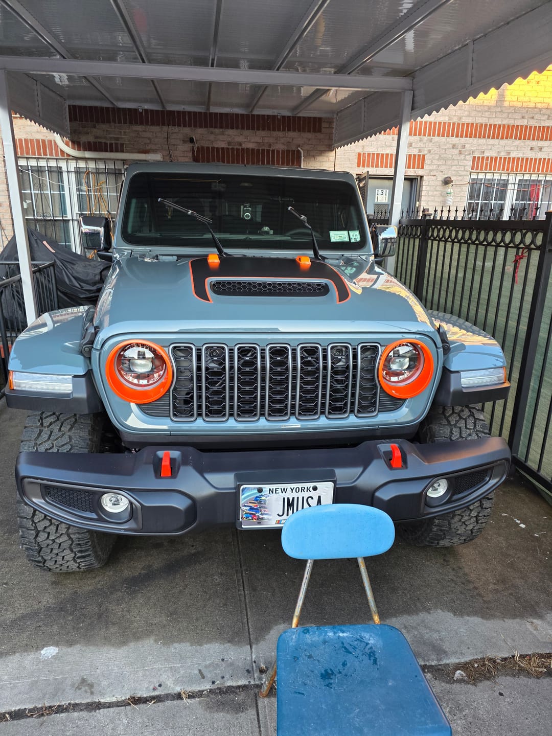 Customer photo review of Hood Graphic for Gladiator MOJAVE