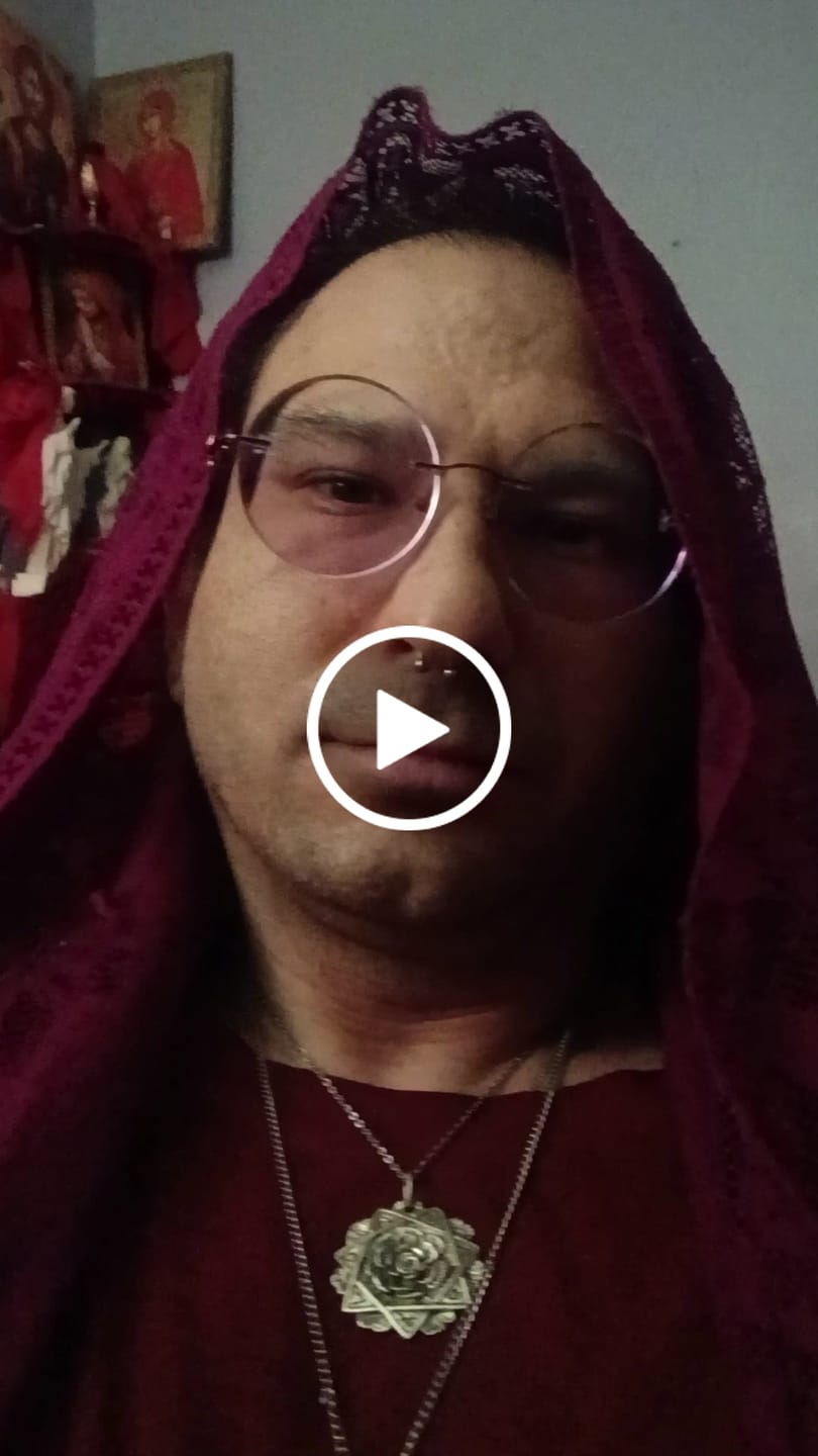 Customer video review of Coco Eyeglasses