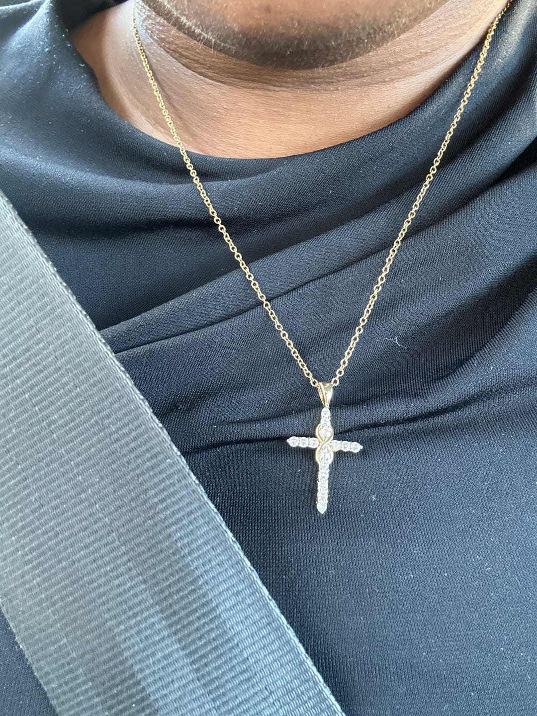 Customer photo review of Collier Croix Fusion