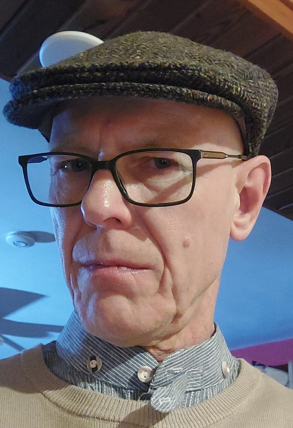 Customer photo review of Vintage Cap Tweed