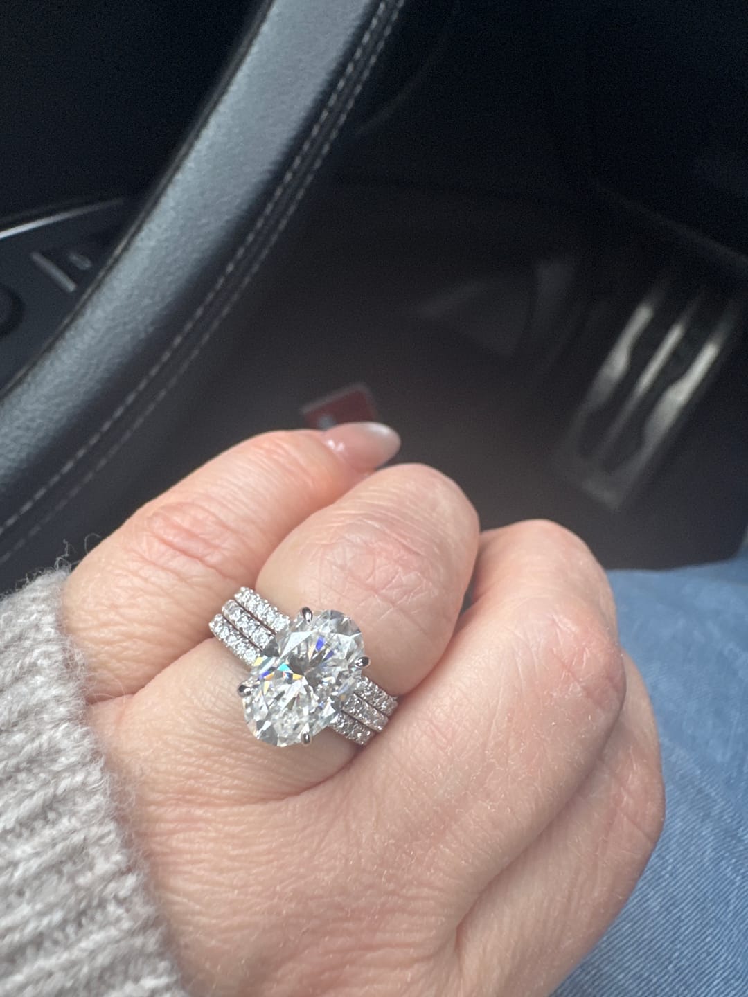 Customer photo review of S925 Moissanite 2.0 Ct~5.5 Ct Pavé Oval Cut Engagement Rings For Women