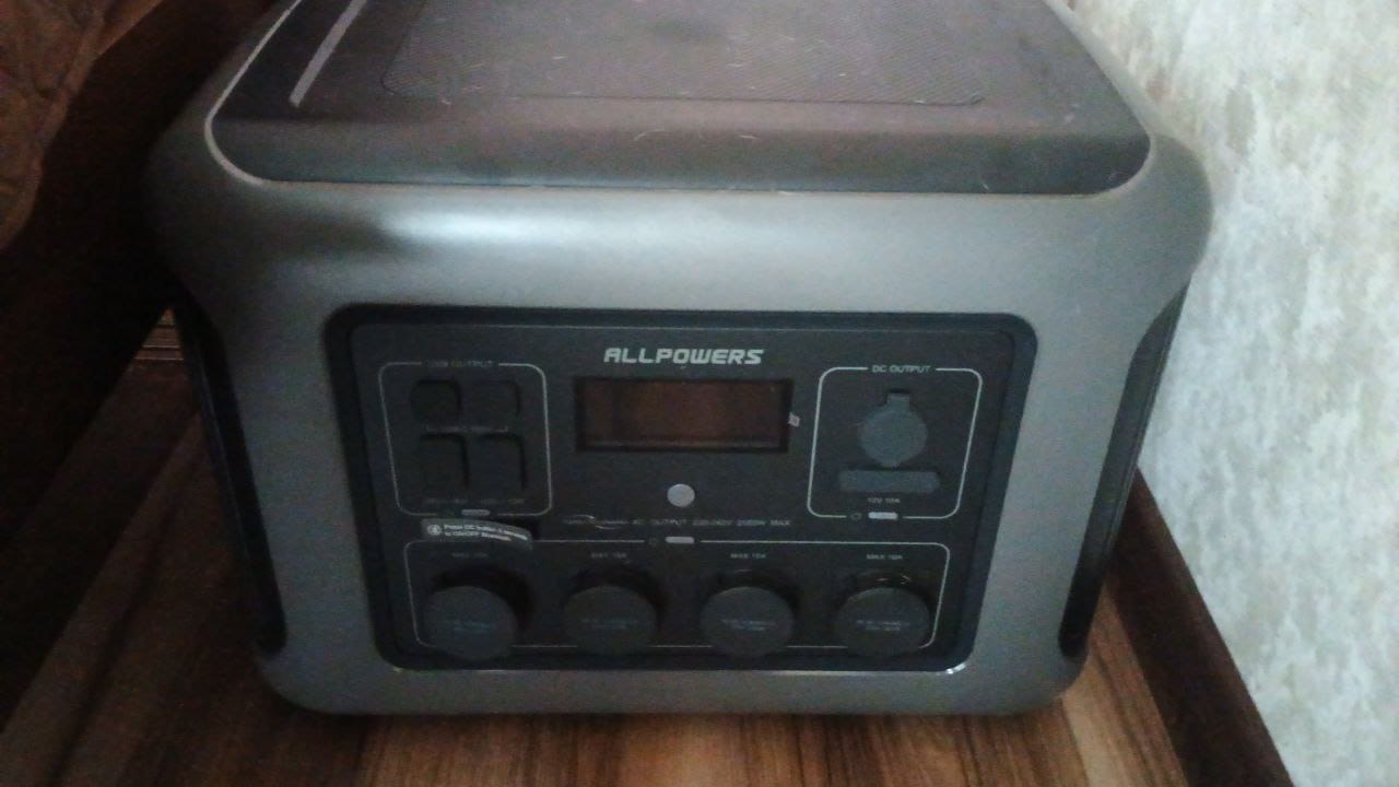Customer photo review of ALLPOWERS R2500 Portable Power Station 2500W 2016Wh LiFeP04 Battery