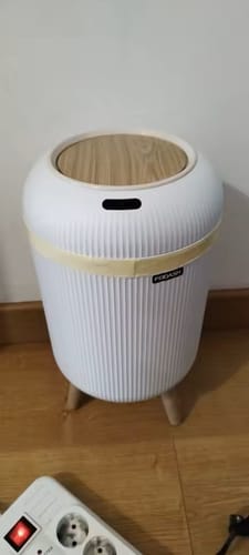 Customer photo review of LYONZA Touchless Trash Can