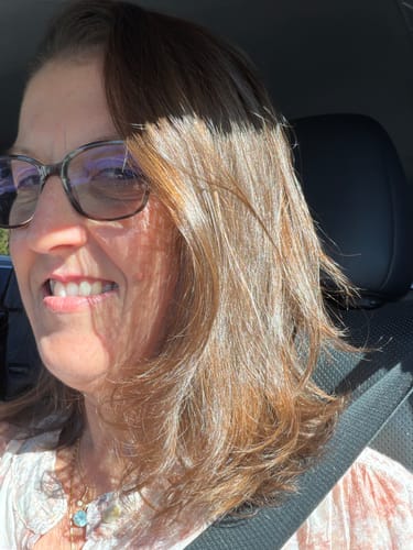 Customer photo review of Argan Oil Shampoo & Conditioner Anti Frizz Bundle