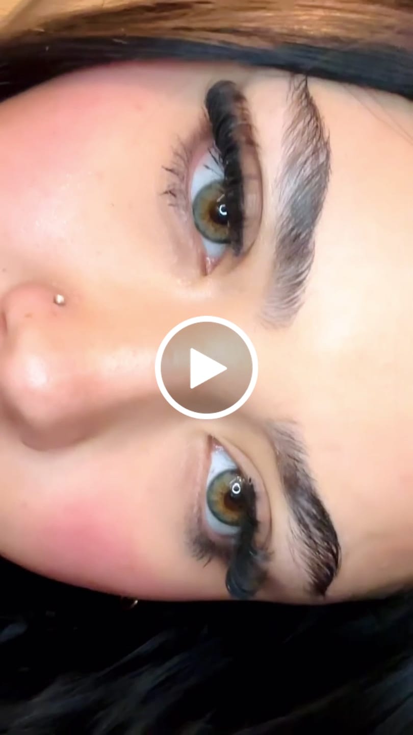 Customer video review of AMIRA | HASELGRÜN