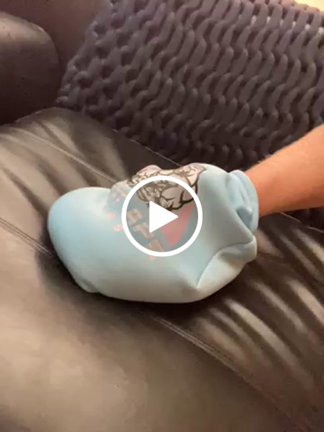 Customer video review of GREAT APE GRIPS - BABY BLUE
