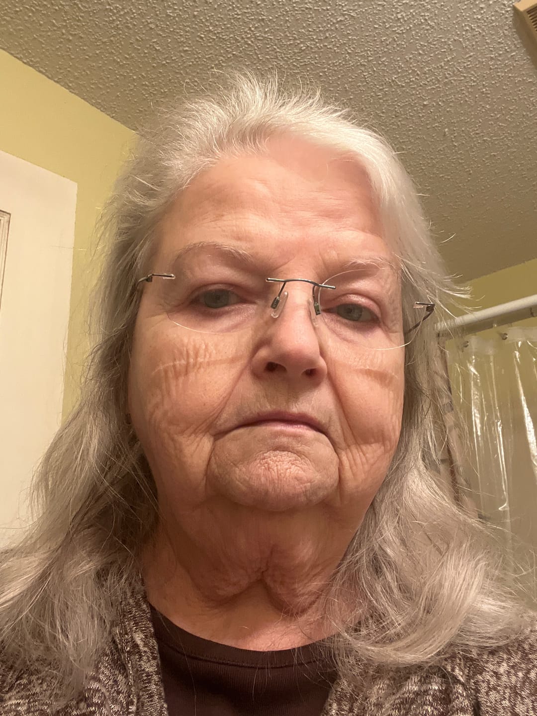 Customer photo review of Weightless Oil for Fine & Medium Hair