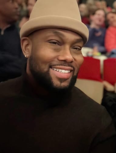 Customer photo review of Russian Pillbox Hat - Nude