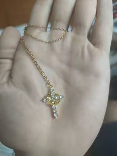 Customer photo review of Colgante Cruz y corona