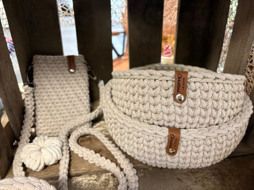 Customer photo review of Personalisierte Labels mit Chicago Screws - Kunstleder-Label mit Schrauben