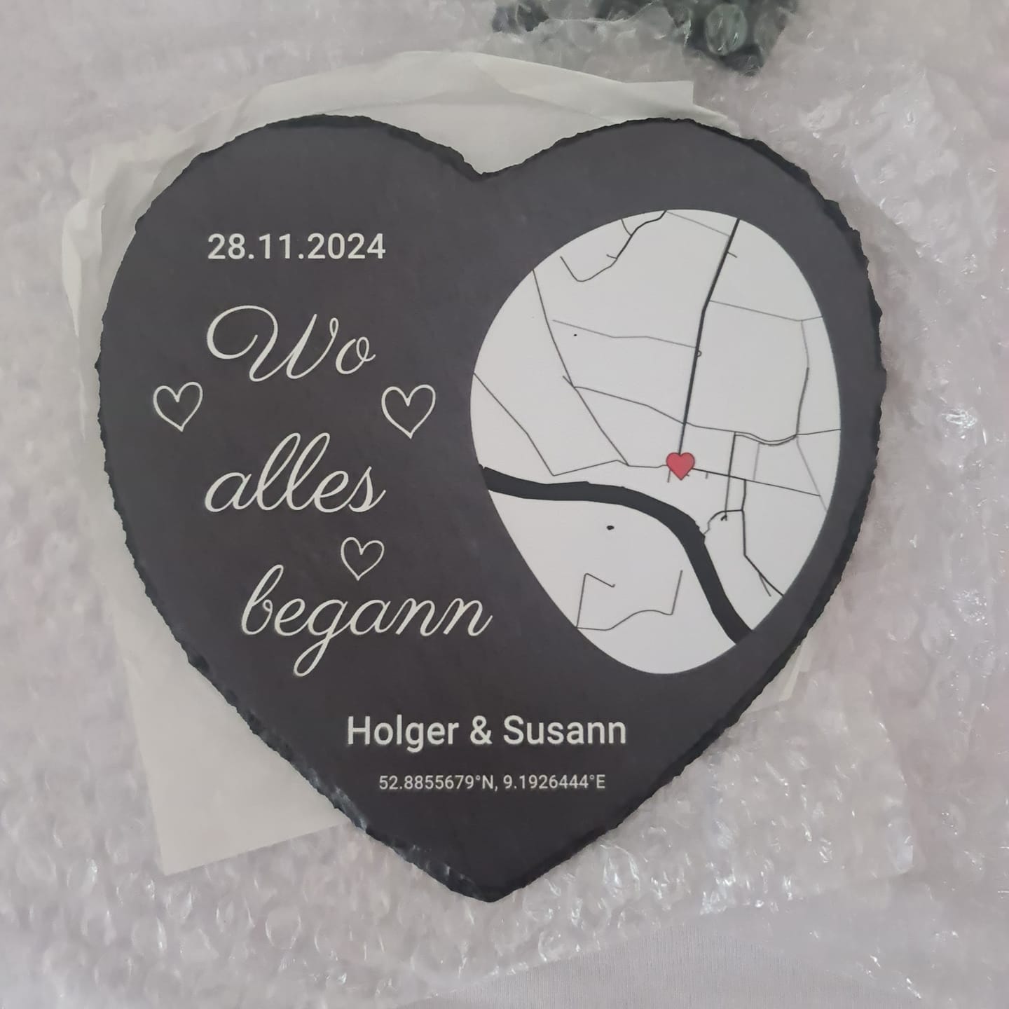 Customer photo review of Wo alles begann - Personalisiertes Schieferherz (15x15)