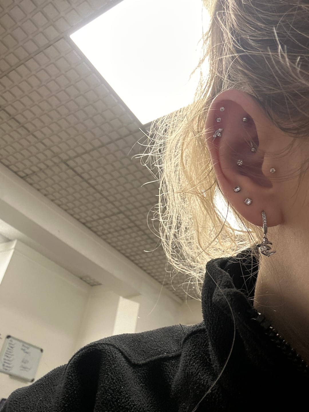 Customer photo review of LANI Droplet Threadless Cartilage Stud
