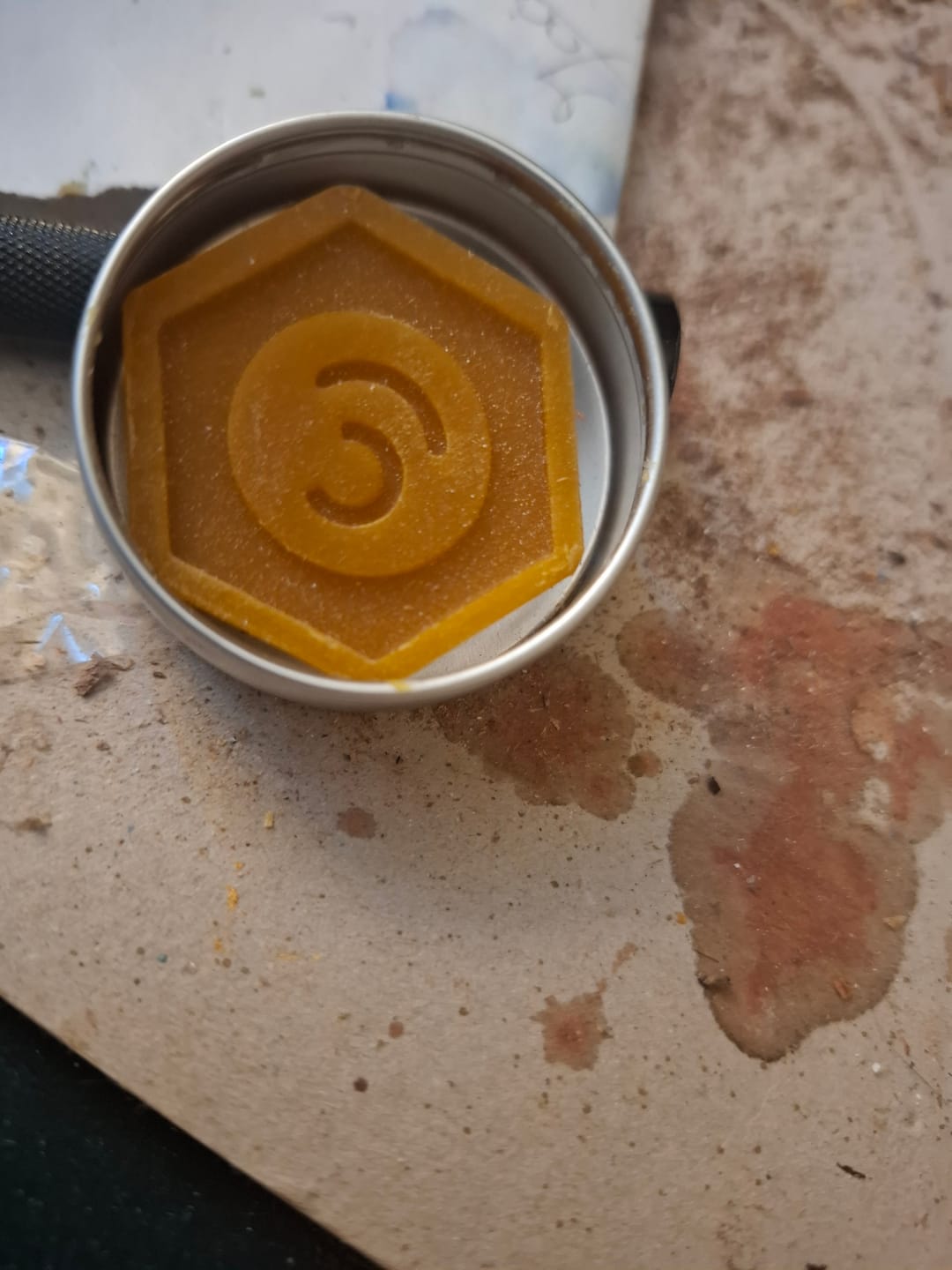 Customer photo review of Taco de cera para hilos 100% natural