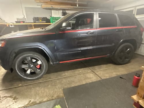 Customer photo review of 2011-2015 Jeep Grand Cherokee Air Suspension Conversion/Delete Kit with Module and Camber Bolts for 4x4 V6 and V8 Engines (JC14FMCKL)