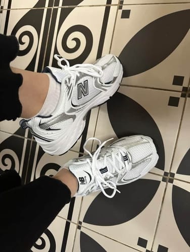 Customer photo review of New Balance 530 Indigo MR530SG