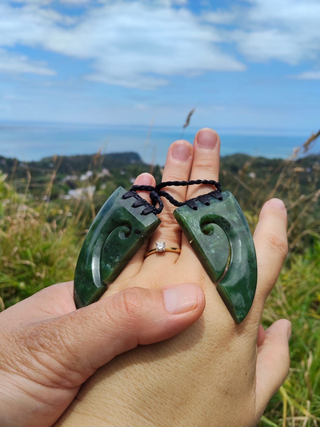 Customer photo review of Genuine NZ Greenstone Split Heart Necklaces with Binding