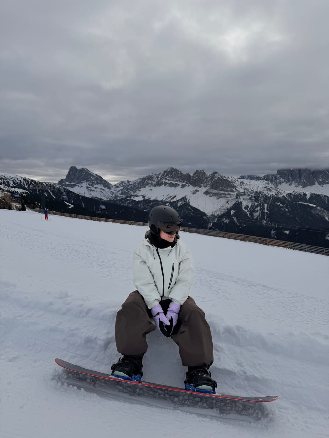 Customer photo review of Women's Off White Face Vented Multi-pocket Fully Waterproof Snow Jacket