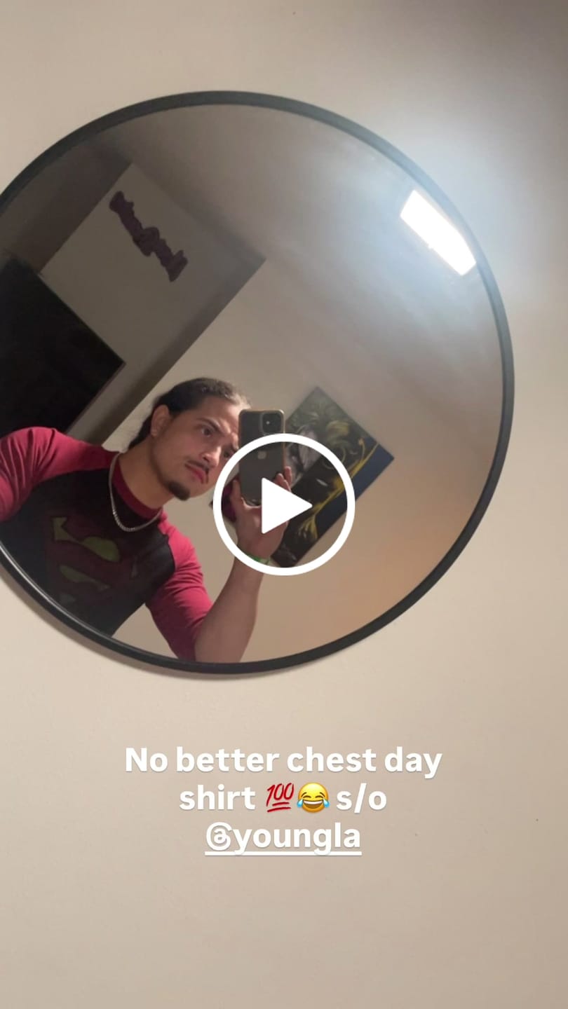 Customer video review of 8072 - Superman 3/4 Raglan Shirts
