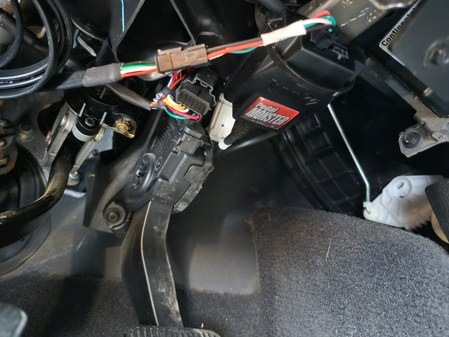 Customer photo review of 2007-2025 Cummins/Duramax/Powerstroke/Ecodiesel PedalMonster (6431X)