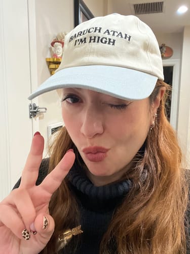 Customer photo review of Baruch Atah I'm High Hat