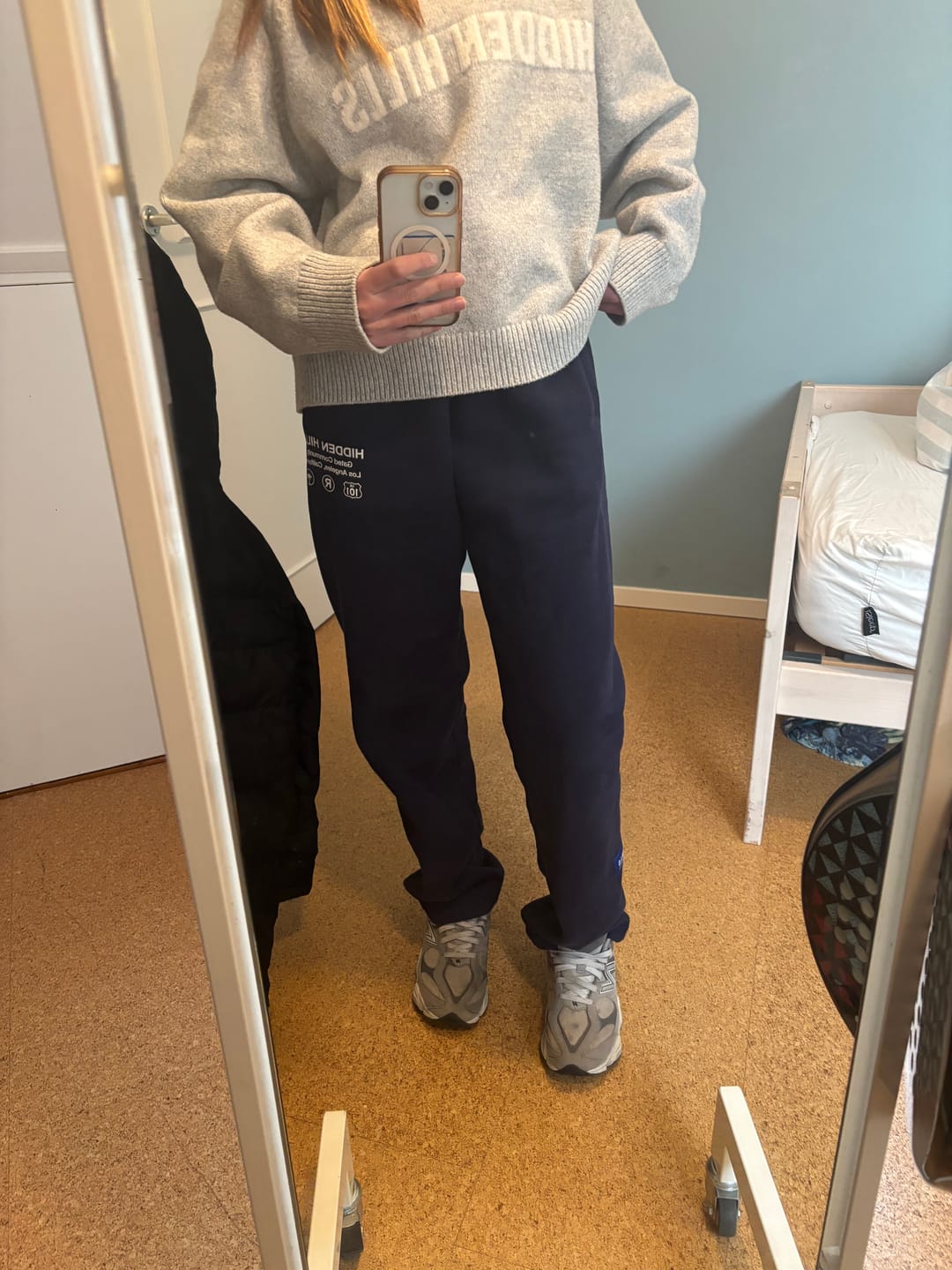 Customer photo review of LABEL STRAIGHT LEG SWEATPANTS NAVY
