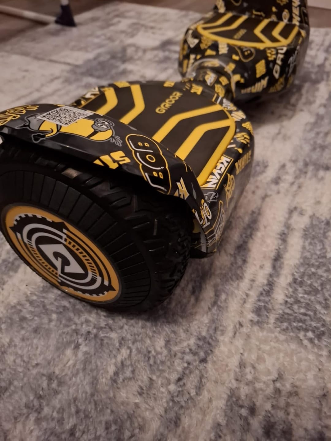 Customer photo review of Miniouns | Gyroor Offroad-Hoverboard 500 W mit LED-Leuchten und Bluetooth für Kinder im Alter von 6 bis 12 Jahren
