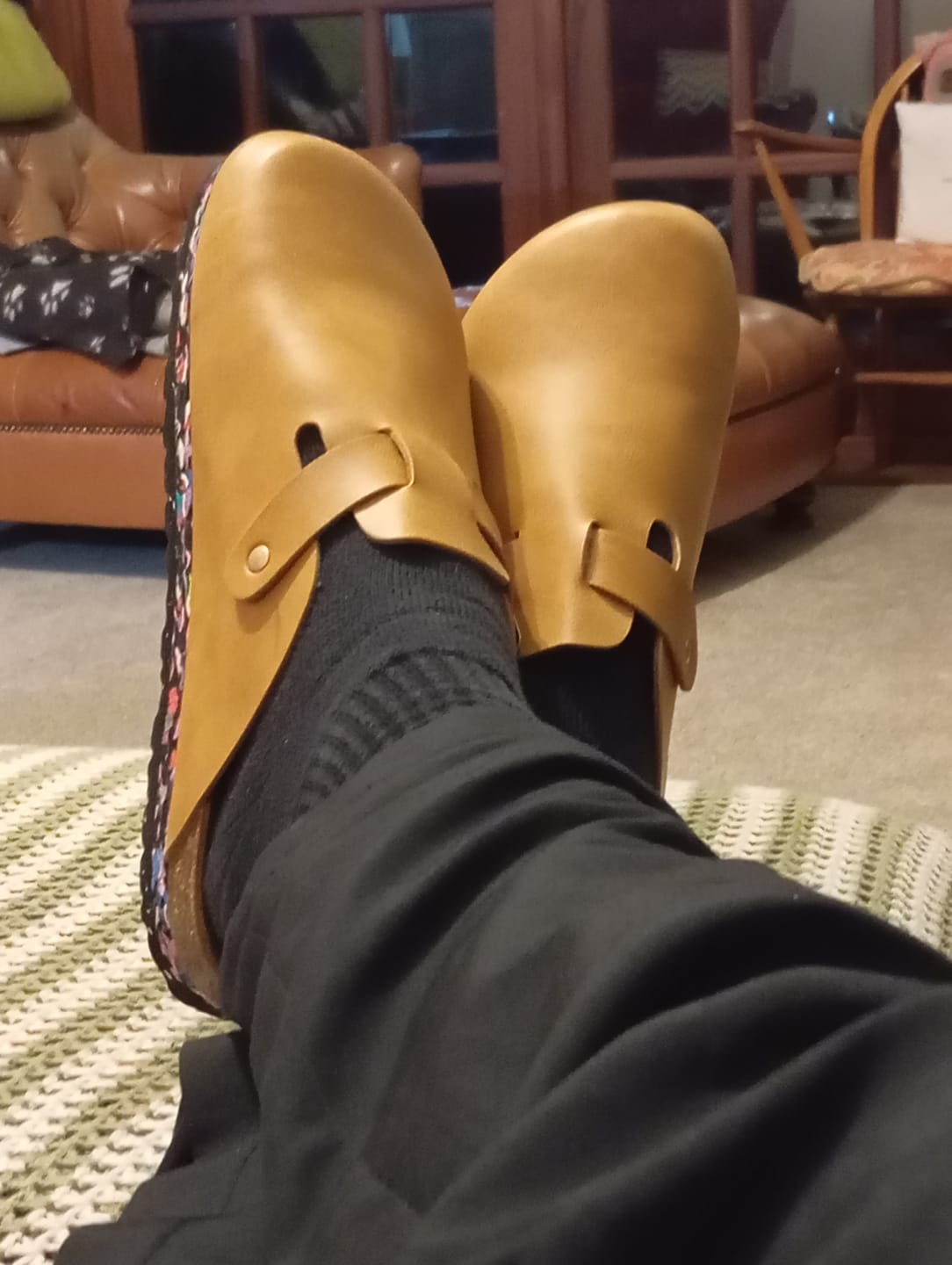 Customer photo review of AMBER | Clog Amber