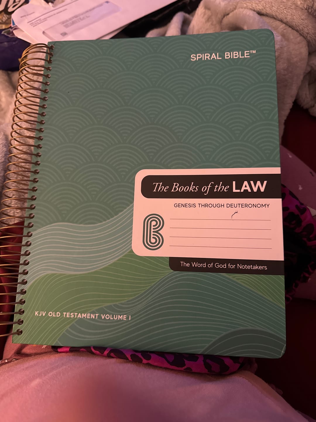 Customer photo review of Spiral Bible™ - KJV - Genesis - Deuteronomy (Hardcover)