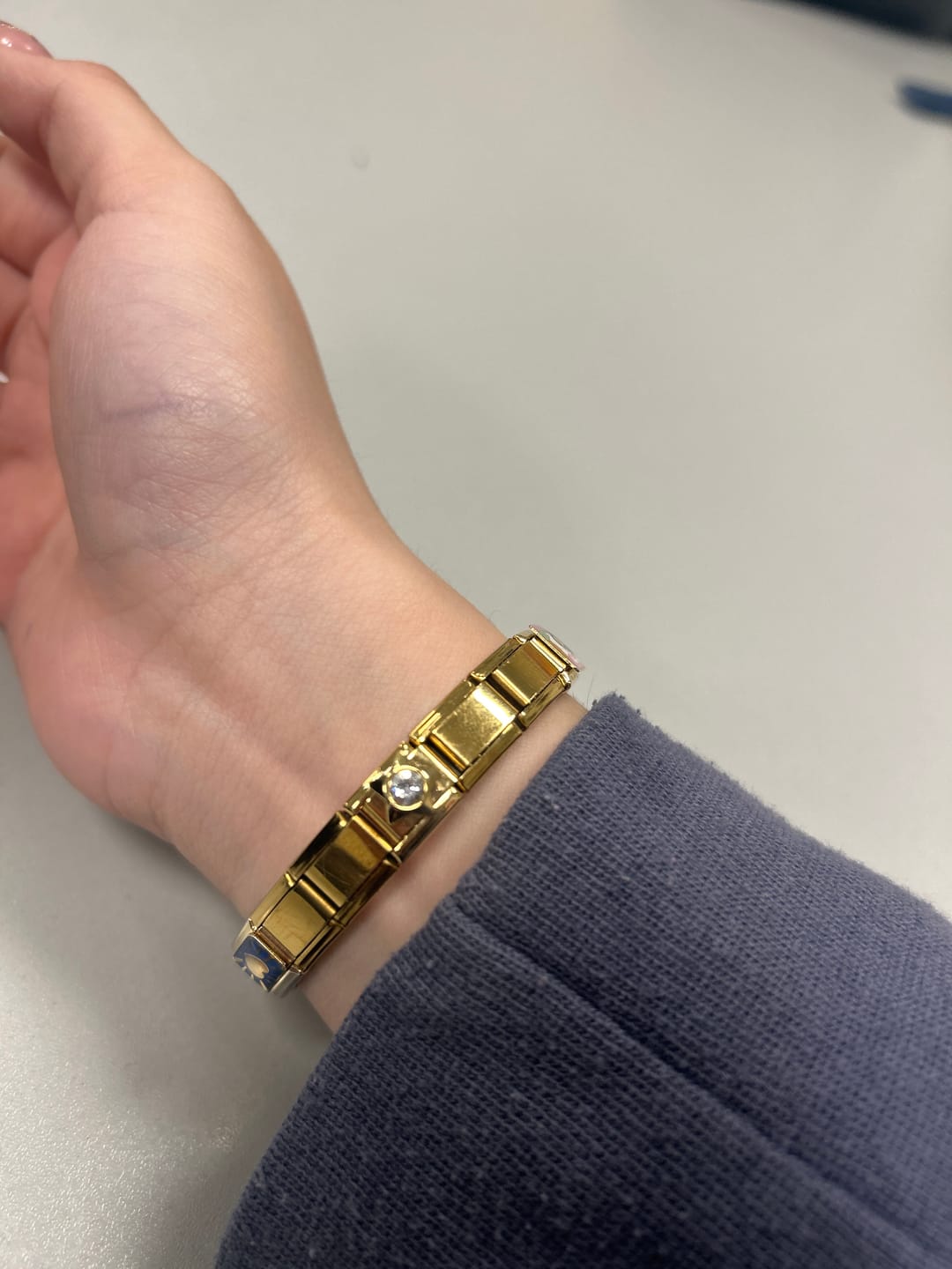 Customer photo review of Charm Estrella brillo