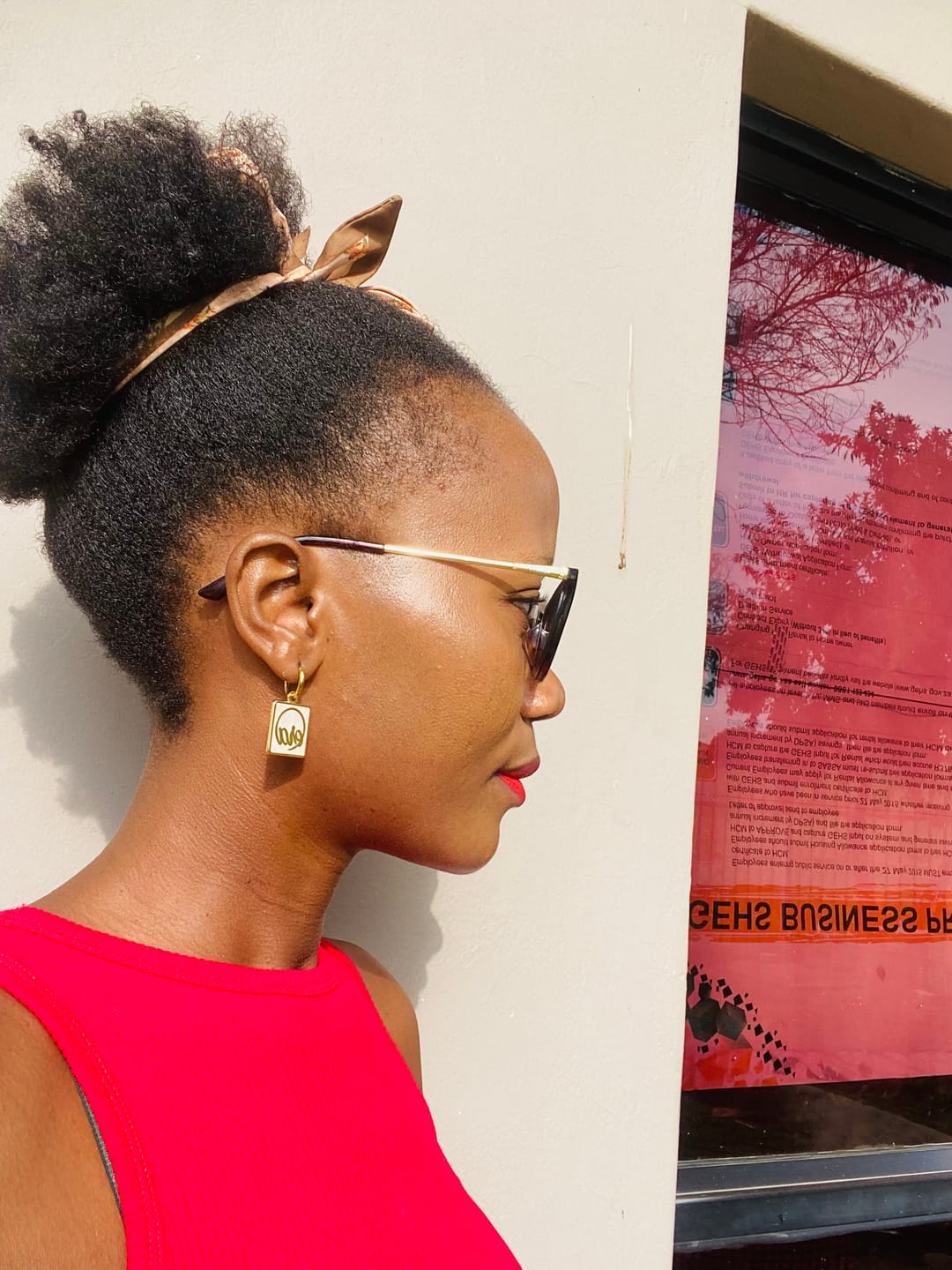 Customer photo review of Gold Pearl Square Drop Earring