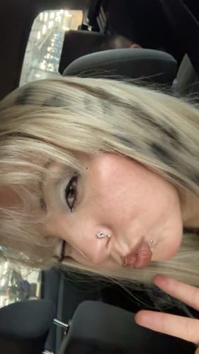 Customer photo review of Piercing Teresa