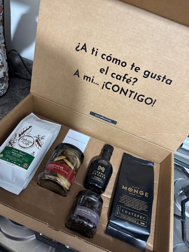 Customer photo review of Café Gourmand con Licor de Café
