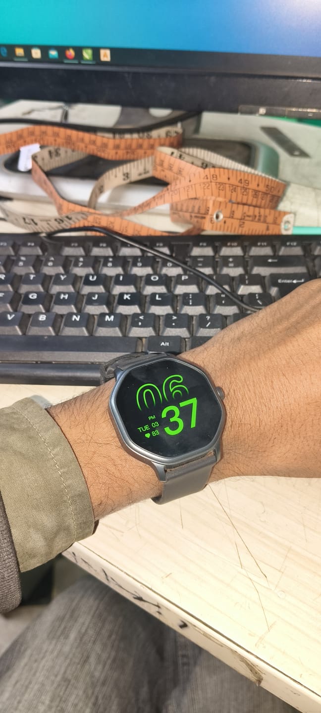 Customer photo review of Hive