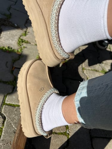 Customer photo review of UGG Women's Tazz II Sand