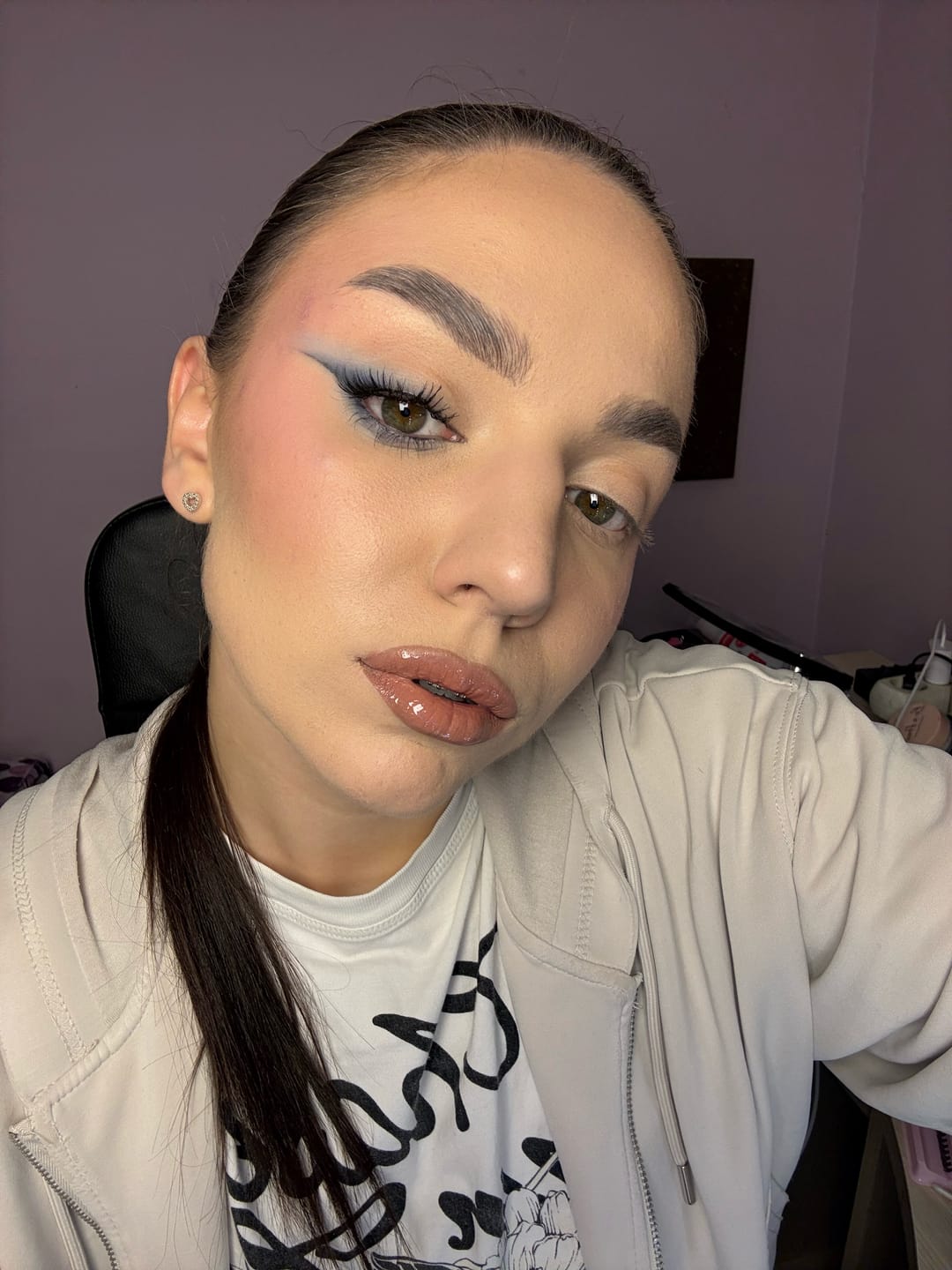 Customer photo review of P. Louise Aligning My Future Pastel Eyeshadow Palette