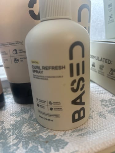Customer photo review of Curl Refresh Spray