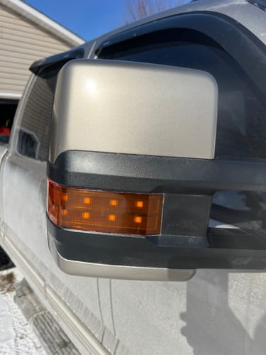 Customer photo review of ISUZU PEWTER M. U382E | OEMatch Automotive Spraycan