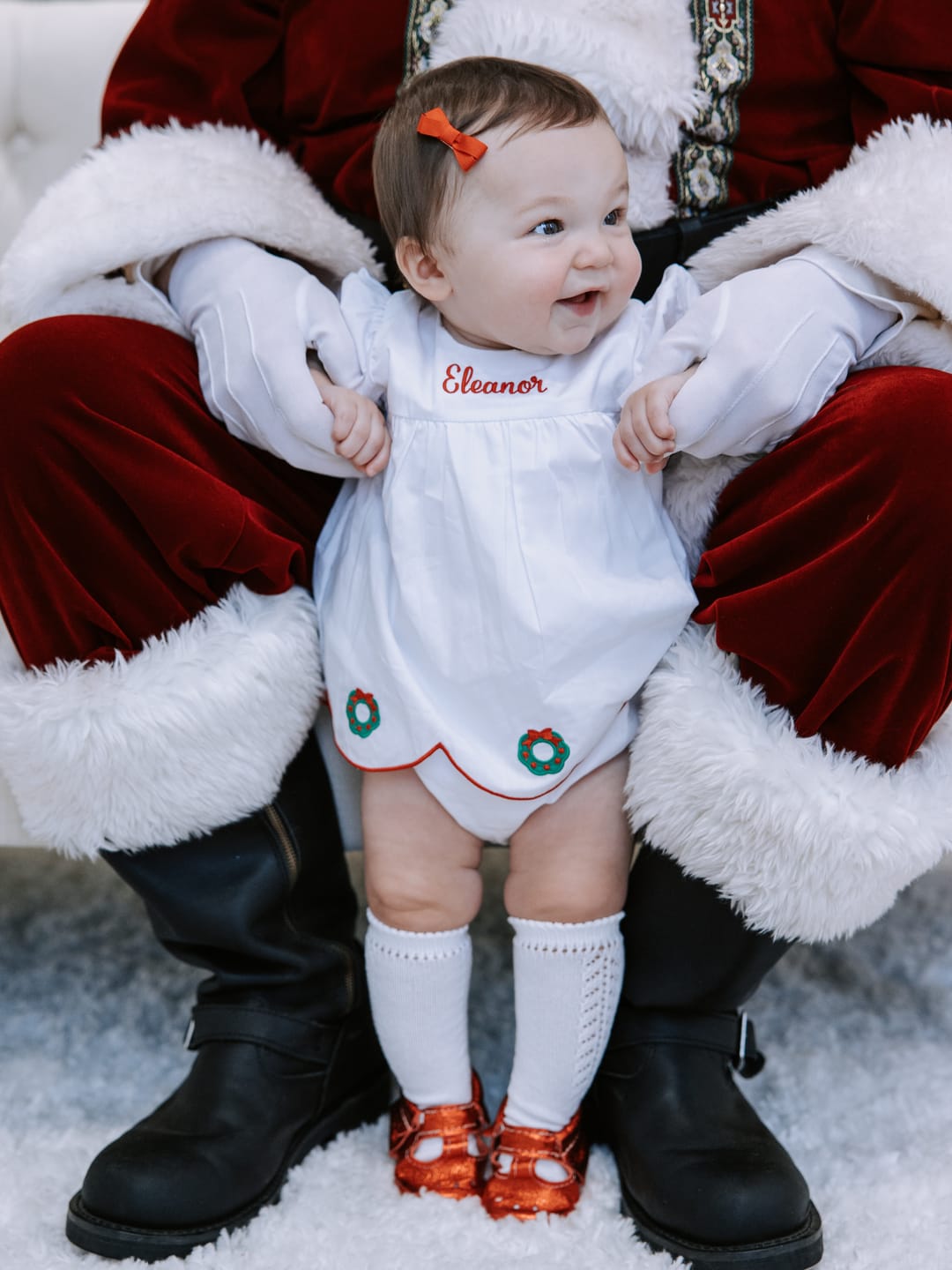 Customer photo review of Christmas Wreath White Bailey Bubble