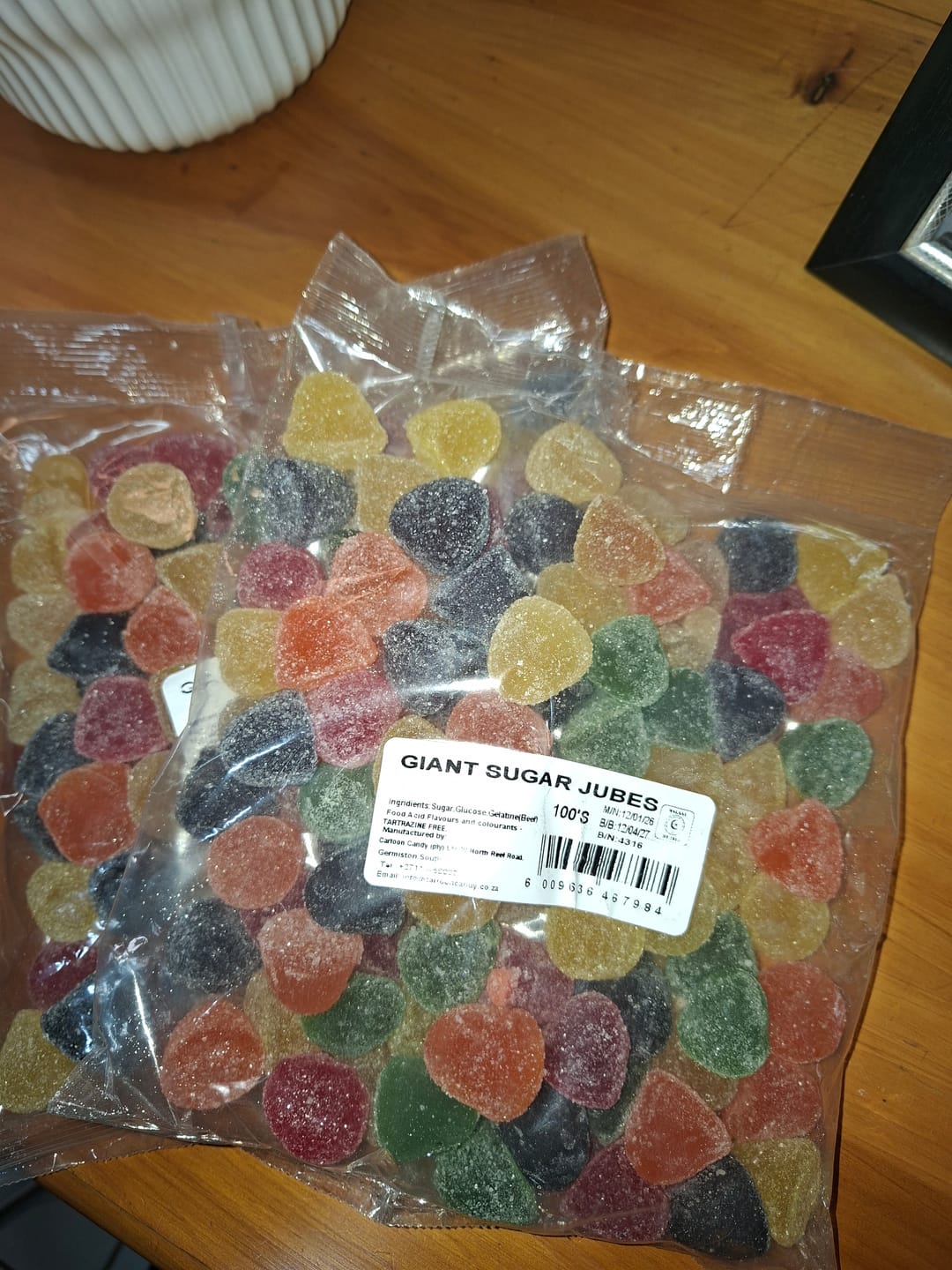 Customer photo review of Yummy Gummy - Giant Sugar Jubes (100's)
