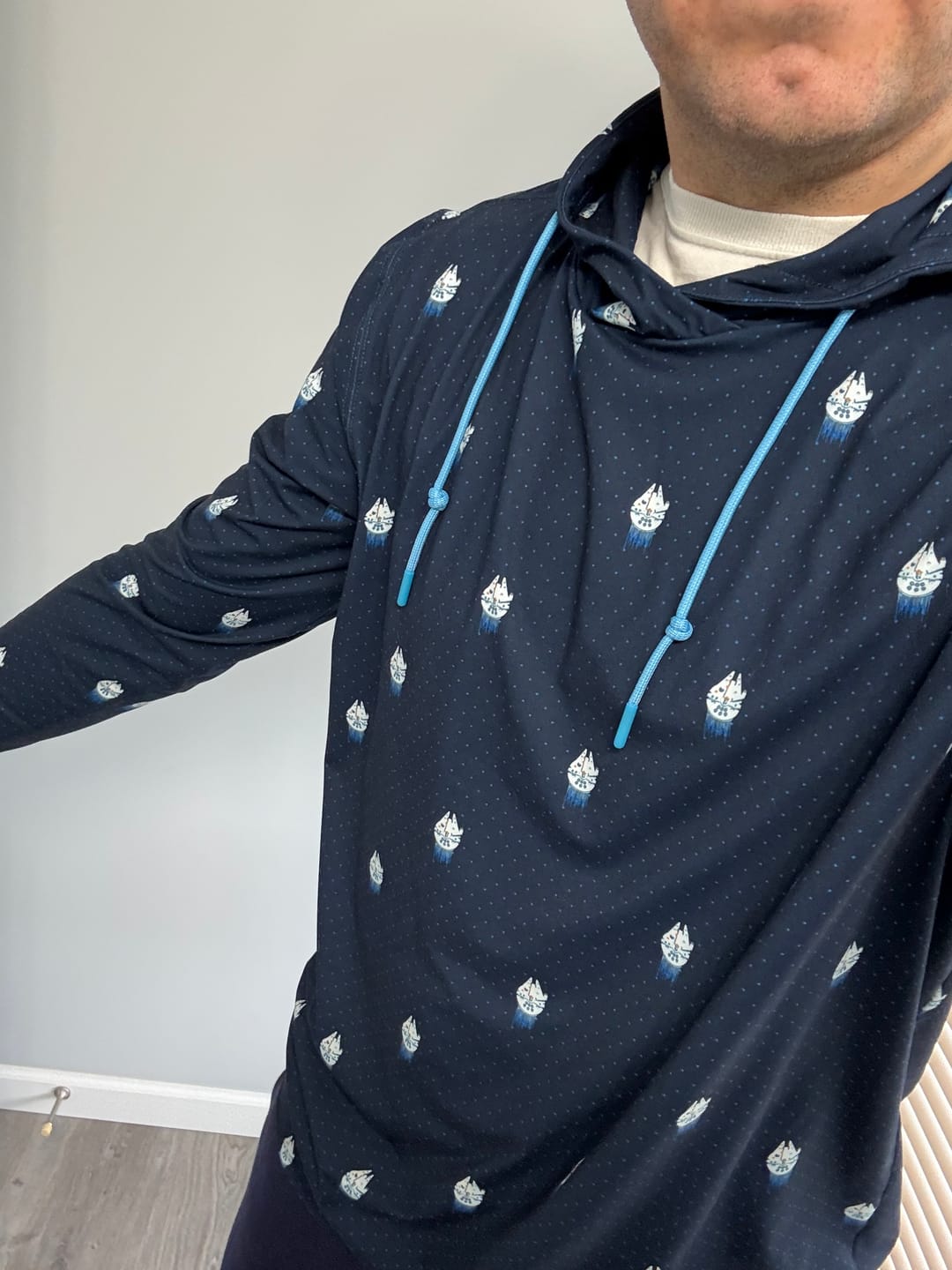 Customer photo review of Star Wars™ "12 Parsecs" – Performance Hoodie