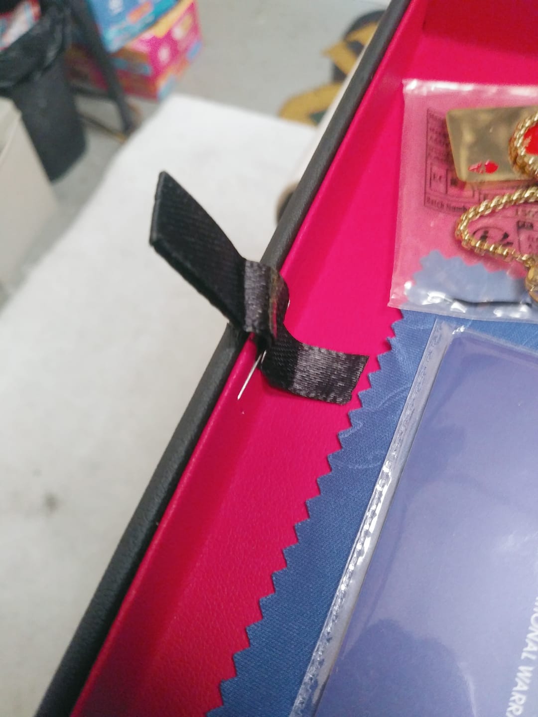 Customer photo review of Premium Packaging