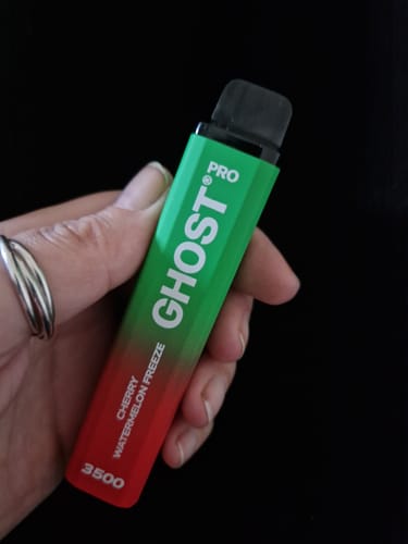 Customer photo review of Ghost® Pro 3500 - Puff Jetable / Vape Disposable 2% Nicotine